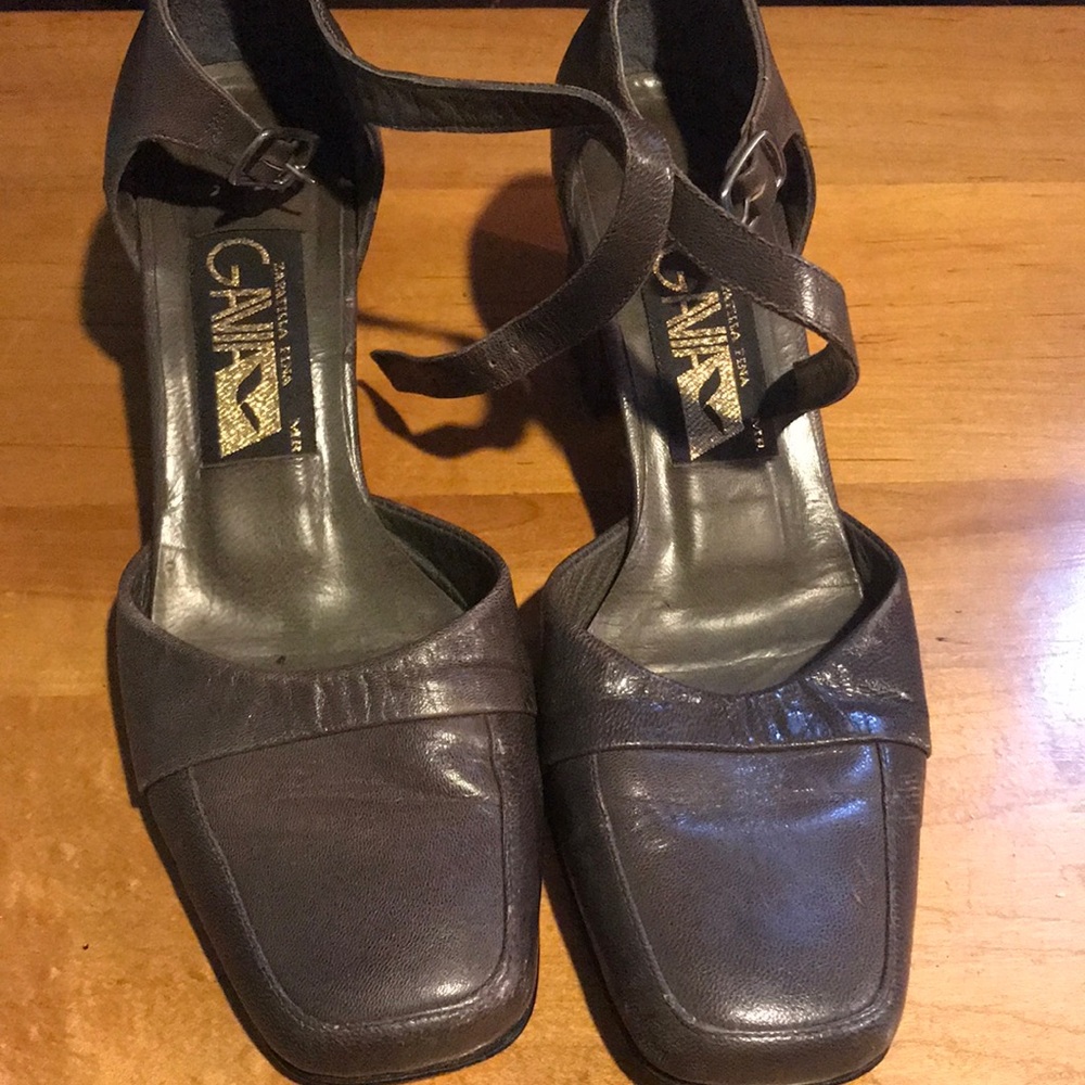 Leather shoes Made in Mexico Gray
